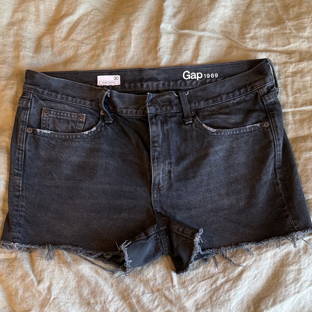 GAP faded black Slim Denim Cutoff Shorts